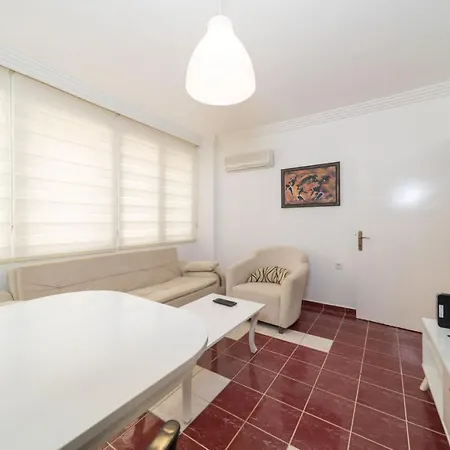 Appartement Peaceful Flat Near Trendy Attractions In Muratpasa *